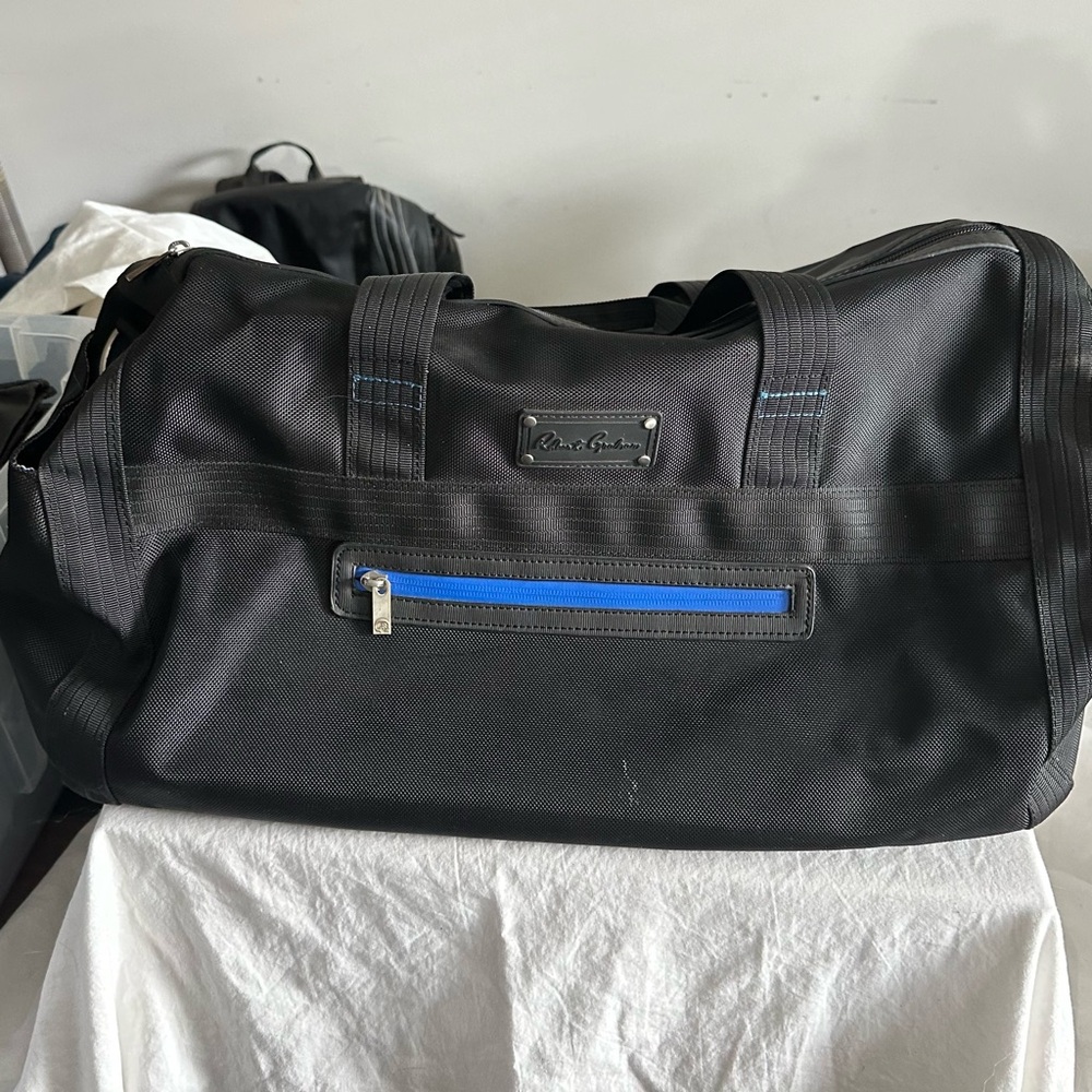Robert Graham black duffel bag